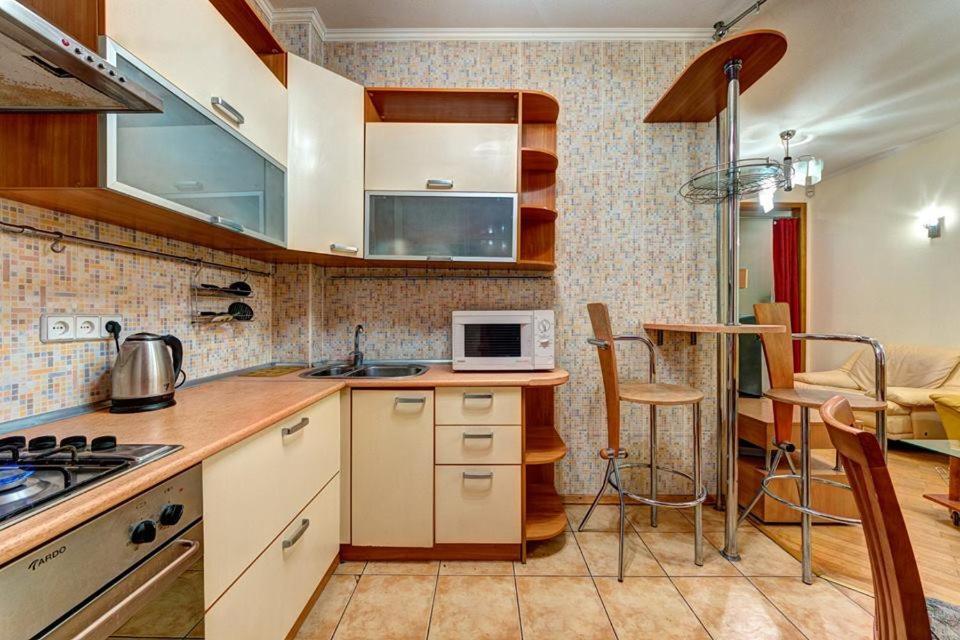 Apartments On Shota Rustaveli Kyjev Exteriér fotografie