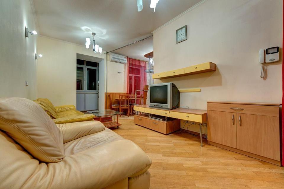 Apartments On Shota Rustaveli Kyjev Exteriér fotografie